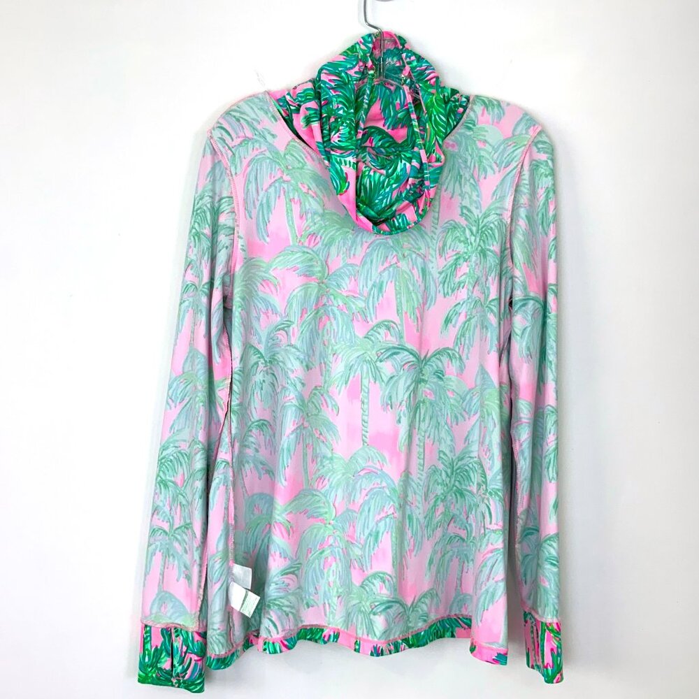 New Lilly Pulitzer Lilshield Palm Tree UPF 50+ Cowlneck Top Sz M - Picture 9 of 16